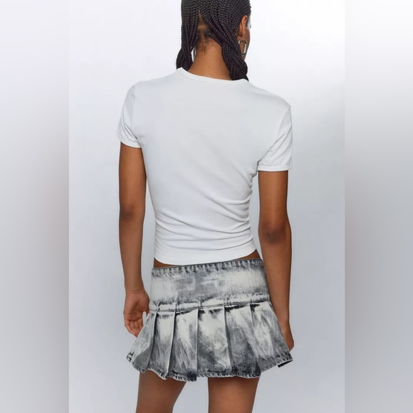 NWT Diesel T-Unctie-Long-N19 Graphic Baby Tee - Picture 3 of 4